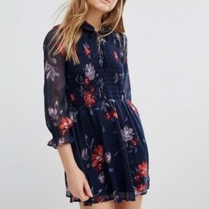 Abercrombie & Fitch Floral Dress. Small. NWOT